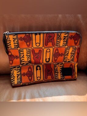 Vivienne Westwood vintage rare Orb monogram print Logo Zip Pouch clutch bag